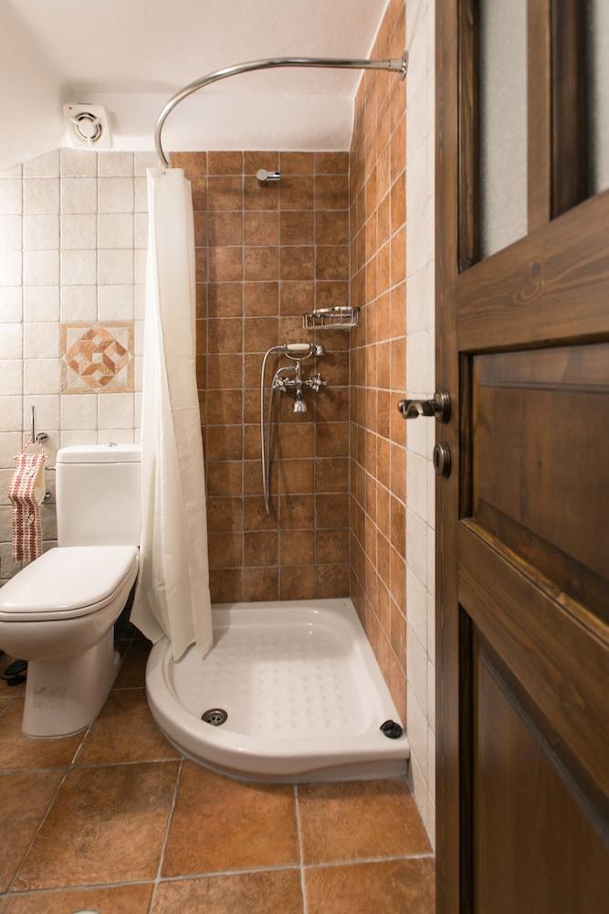 Traditional Inn Pirethron Aperathos Экстерьер фото