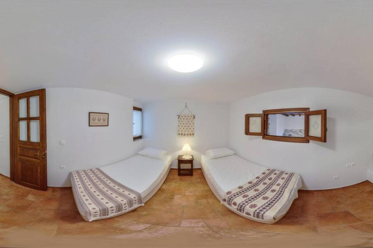 Traditional Inn Pirethron Aperathos Экстерьер фото