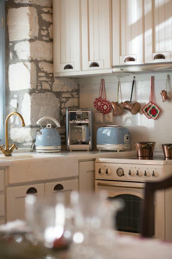 Traditional Inn Pirethron Aperathos Экстерьер фото